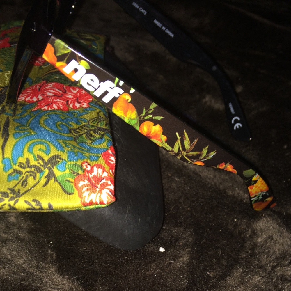 Neff Pineapple sunglasses